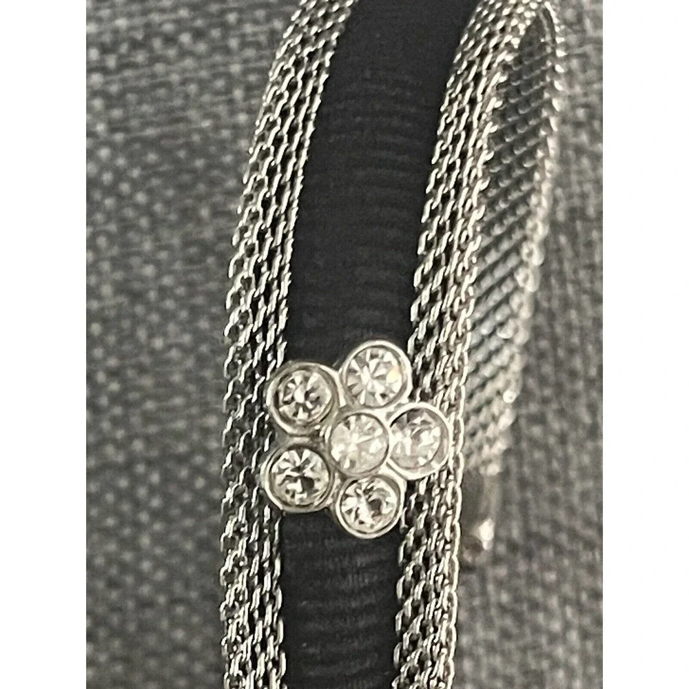 Guess Cable Rhinestone Rhinestone Floral CaSual Dressy Bracelet